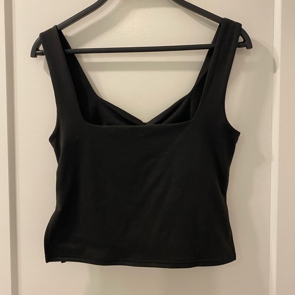 BNWOT Black sweetheart neck cropped tank top - Picture 4 of 5